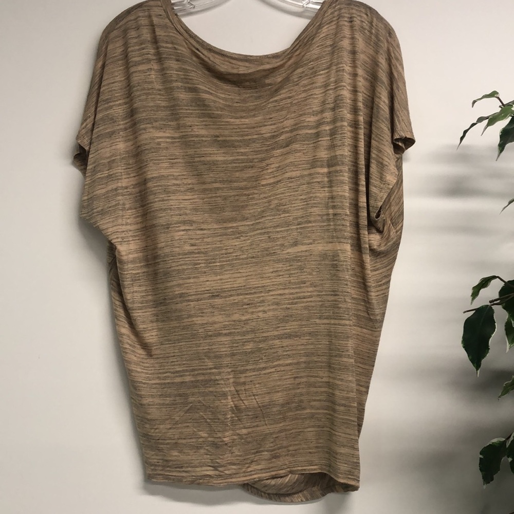 Akiko Top - Picture 5 of 6